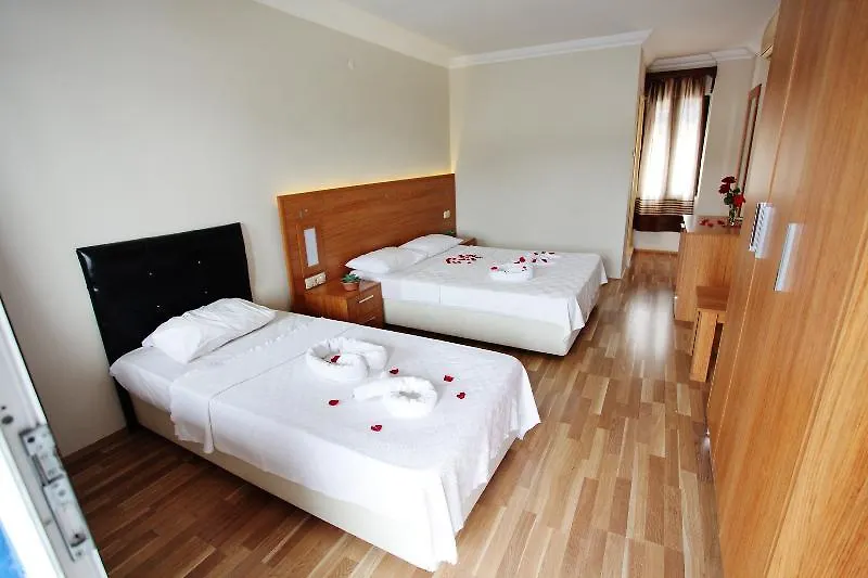 Can Hotel Bodrum 2*,